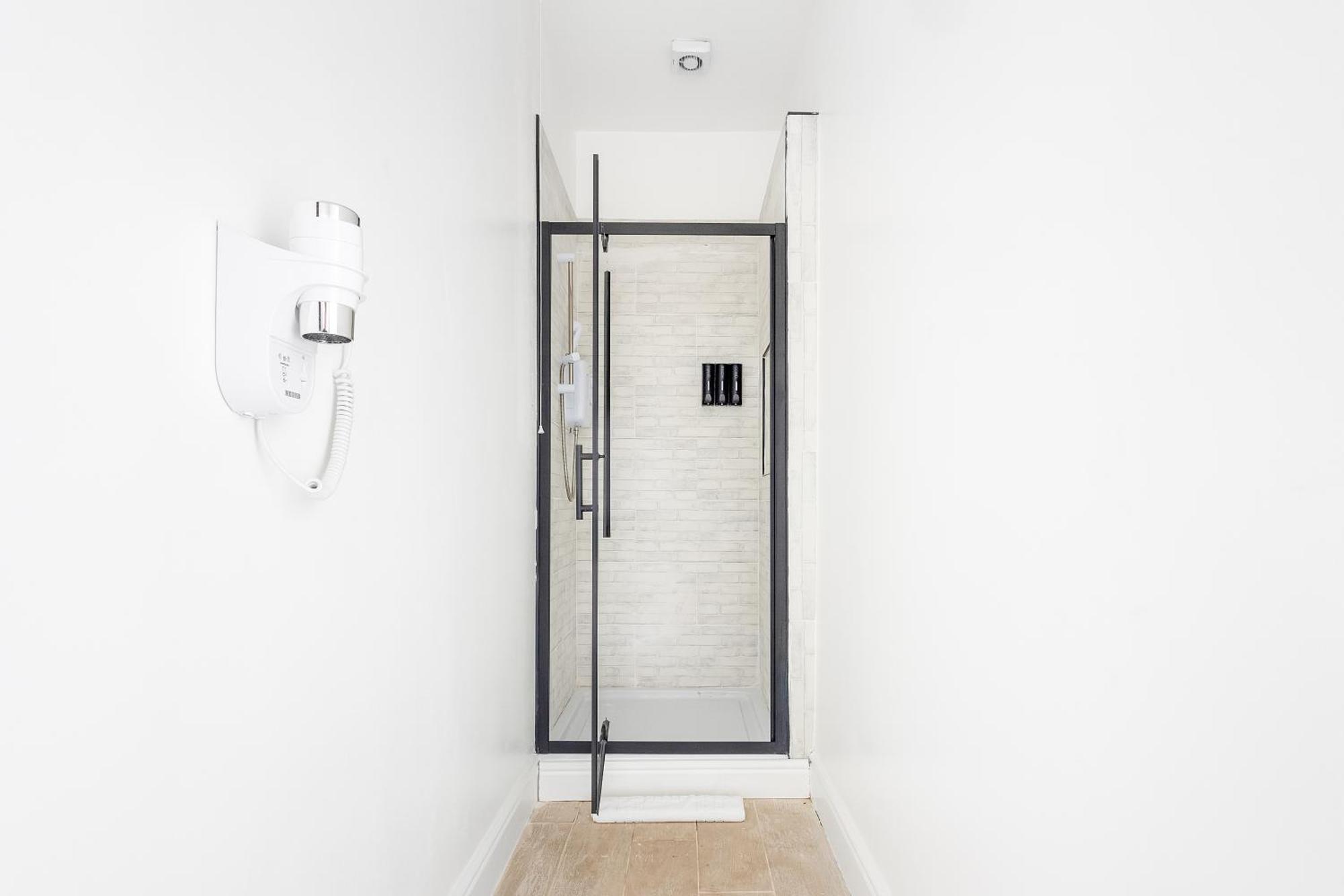 Boutique Family Apartment In Jewellery Quarter For 6 Бирмингам Екстериор снимка